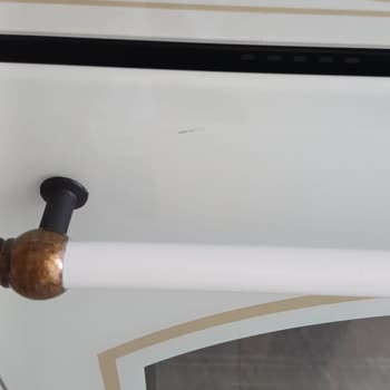 Hasarlı Fırın Kapağı Şikayet Edildi, Değişimde Yanlış Ürün Gönderildi