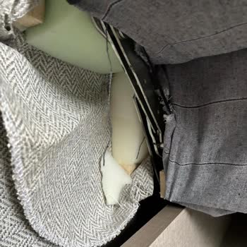 Kullanılmamış Koltuk Takımındaki Kumaş Potlukları Ve Montaj Hatası Garanti Servisi Tarafından Reddedildi