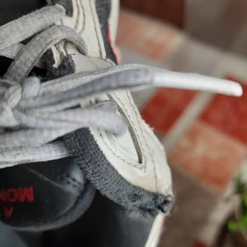 Garanti Kapsamındaki Nike Ayakkabısının Erken Yırtılması Ve Mağazanın Kullanıcı Hatası İddiası