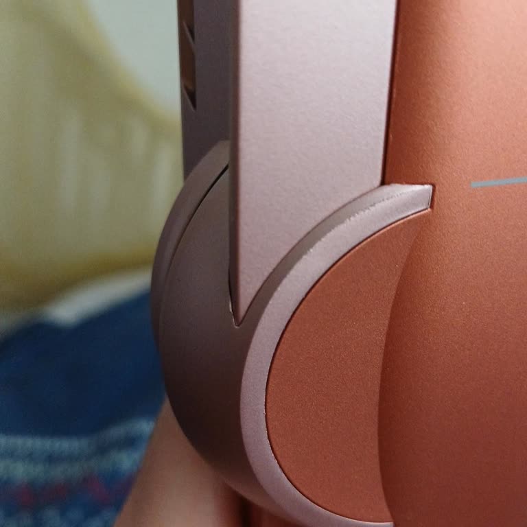 Hasarlı Ürün Ve Geç Kalan İade Süresi Nedeniyle Şikayet