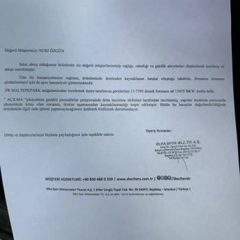 Skechers Ayakkabım Burun Kısmı Açıldı, Mağaza Üretim Hatası Olmadığını İddia Ediyor