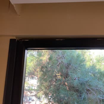 Tam Ödeme Sonrası Uzun Bekleme Ve Eksik Pencere Montajı