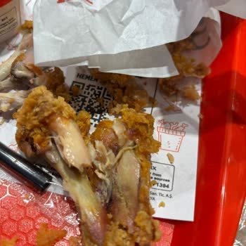 Bozuk Tavuk Ürünleri Ve Umursamaz Çalışanlar Nedeniyle İade Talebi