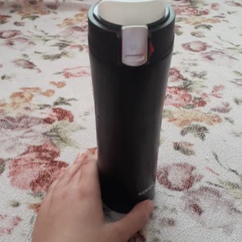 Kısa Sürede Kırılan Termos Kapağı İçin Ücretsiz Değişim Talebi