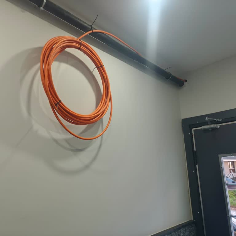 Sultanbeyli Binamızın Fiber Altyapı Ve Pano Çekimi Gecikiyor, Bilgi Verilmiyor