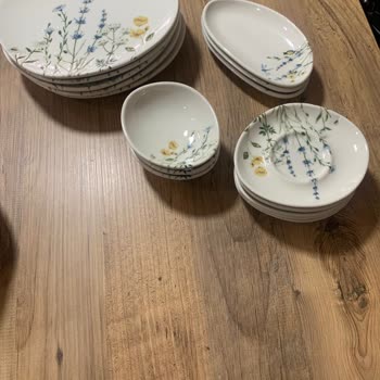 Balmy Porselen Kahvaltı Takımında Eksik Parçalar Ve Geri Dönüş Yok