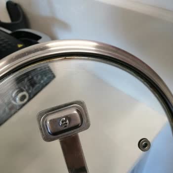 Karaca Çelik Tencere Seti Kapaklarında Paslanma Ve Ücretsiz Değişim Talebi