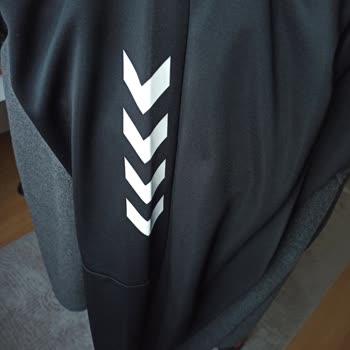 Hummel Eşofman Altının Kısa Sürede Tüylenmesi Ve Kullanıcı Hatası İddiası