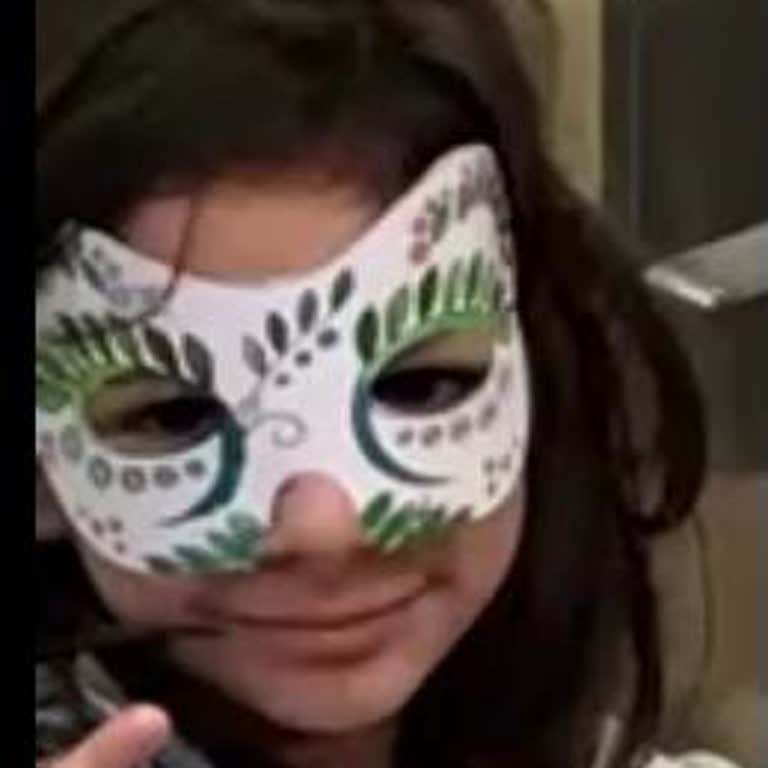 Okulda Soğukta Dışarıda Tutulmak Ve Sahayı Toplatmak Öğrencileri Korkuttu