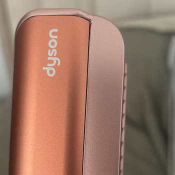 Kusurlu Çıkan Dyson Airstrait İçin Değişim Reddi Ve Çelişkili Servis