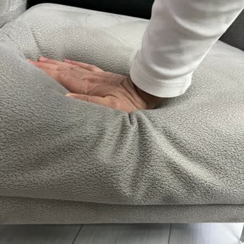 Zeki Sarı Mobilya’da Sünger Sertliğindeki Tutarsızlık Ve Servisin Çözüm Sunmaması