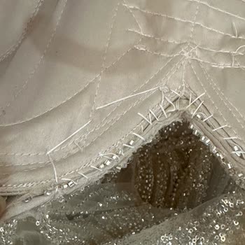 Mucina Gelinlik Nişanlıkta İşçilik Kusuru Ve Eksik Parçalar Nedeniyle 3.000 TL Tadilat Masrafı