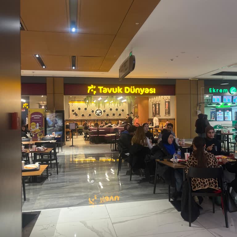 İftar Öncesi Siparişimiz Uzun Süre Bekletildi Ve Diğer Müşterilere Öncelik Verildi