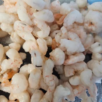 Ambalajdaki Hazır Pişirme İddiası Yanıltıcı: Temizlenmemiş Karidesler