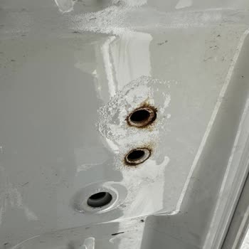 Brand-New Skywell ET5 Already Has Rust Problems