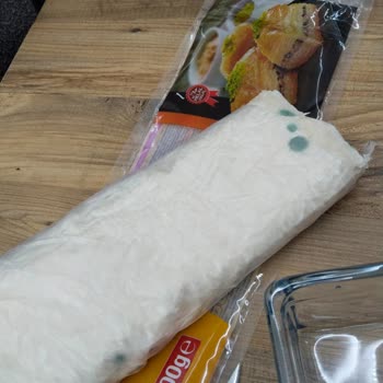 Kral Gıda Yufkasında Küf Ve Plastik Kokusu: Sağlık Riskine Dikkat