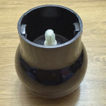 Arzum Ar1140 Blenderde Bağlantı Aparatından Gelen Gürültü Ve Çırpıcı Tel Kopması Garanti Dışı