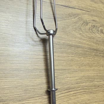 Arzum Ar1140 Blenderde Bağlantı Aparatından Gelen Gürültü Ve Çırpıcı Tel Kopması Garanti Dışı