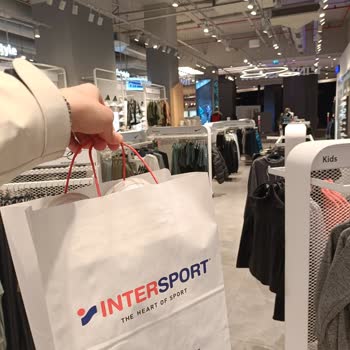 ASICS Shoe Seam Opened in Same Spot on Both Shoes