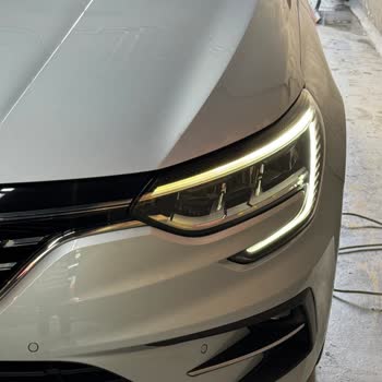 Renault Megane Gündüz LED'lerinde Sararma Ve Sönük Yanma Sorunu