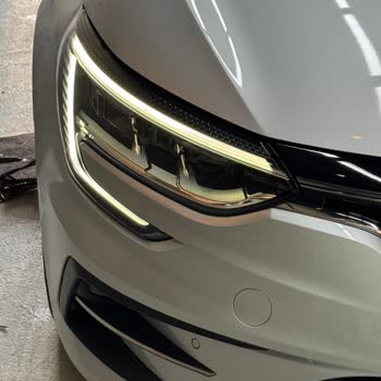 Renault Megane Gündüz LED'lerinde Sararma Ve Sönük Yanma Sorunu