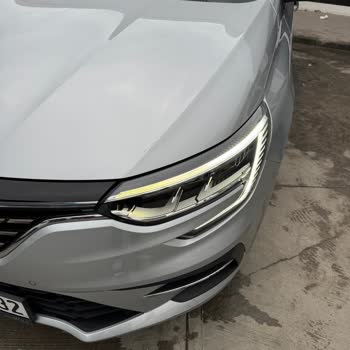 Renault Megane Gündüz LED'lerinde Sararma Ve Sönük Yanma Sorunu