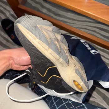 Skechers Ayakkabıda Kısa Sürede Çatlayan Tabanlar İçin Garanti İhlali Ve Değişim Talebi