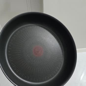 Tefal Tava Tabanı Düşerek Ayıplı Oldu, Değişim Talep Ediyorum