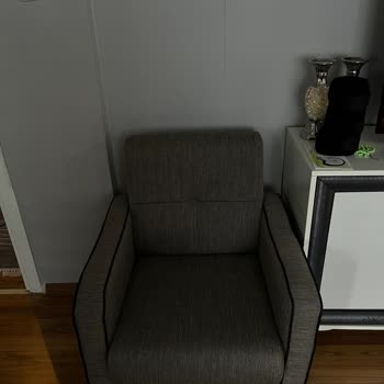 İlan Görselleriyle Uyuşmayan Ve Eksik Parçalı Koltuk Takımı