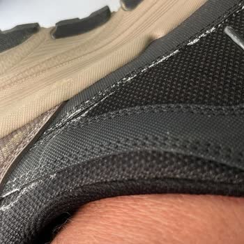 Skechers Trekker Sneakers Turning White After Short Use