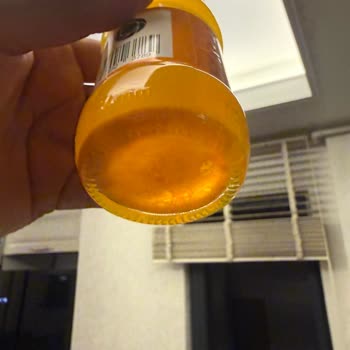 Şok Markette Satılan Fanta Cam Şişelerinde Yabancı Madde Tespiti