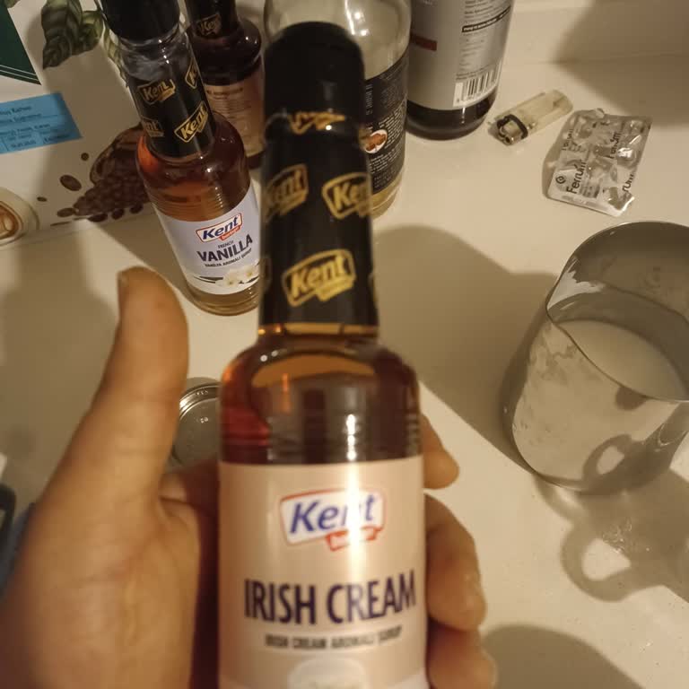 İrish Cream Aromalı Üründe Kötü Koku Ve Açık İç Kapak