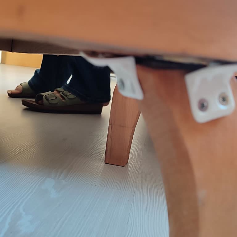 Teşhir Ürün Gönderimi, Eksik Parçalar Ve İletişimsizlik Nedeniyle Tam İade Talebi