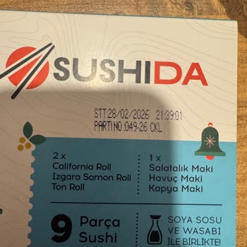 Yemeksepeti'nden Gelen Bayat Sushi, Son Kullanma Tarihi Yakın, İade Talep Ediyorum
