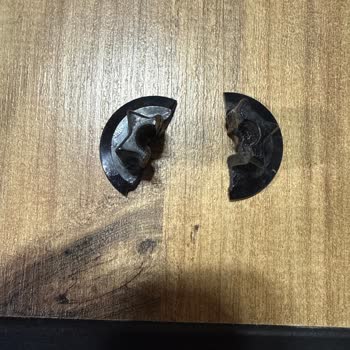 Bosch Ultimate 8 Elektrikli Süpürge Filtre Dişlinin Kısa Sürede Kırılması