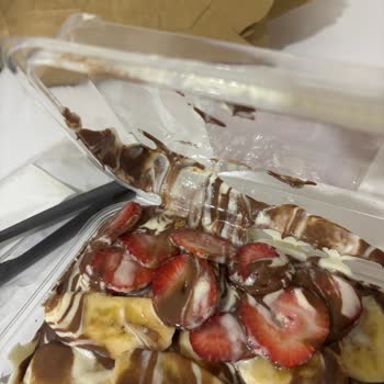 Maydanozlu Waffle Ve İade Reddine Karşı Tam Ücret İadesi Talebi