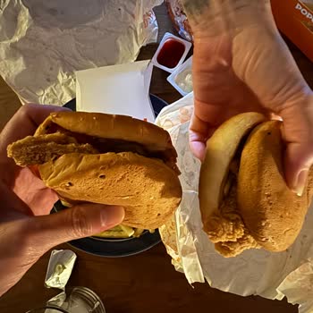 Kurumuş Burger Ekmekleri Ve Eksik Patates İçin Yetersiz ParaPuan İadesi