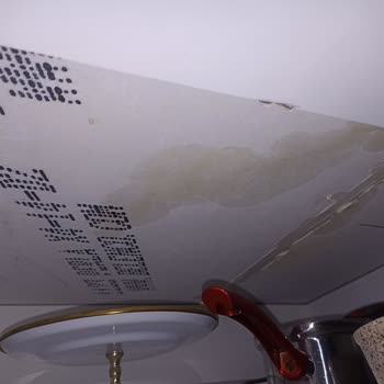 Mutfak Tezgahının Kendiliğinden Çatlaması Ve Açıklama Eksikliği