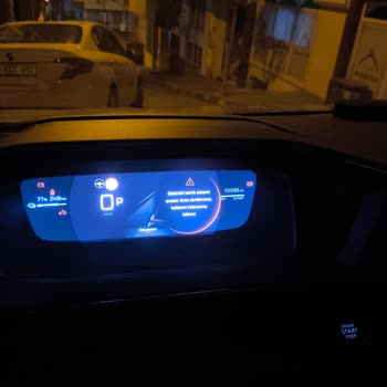 Elektrikli Peugeot 40 Gün Serviste, İkame Araçta Donanım Eksikliği