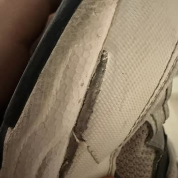 Puma Milenio Pro & Hypnotics LS Sole Peeling Issue