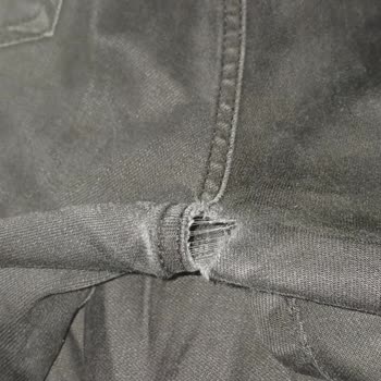 Mavi Pantolonun Hızlı Yırtılması Ve Garanti Sürecinde Ürün Bulunamaması