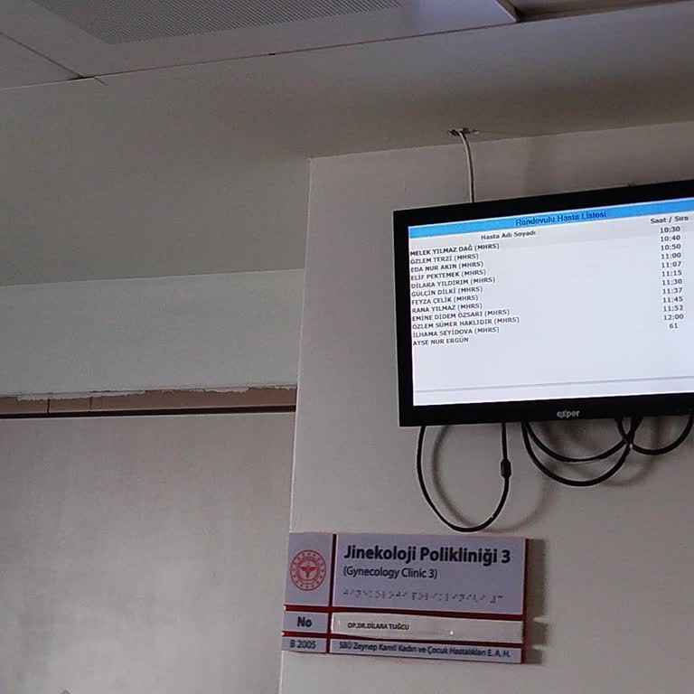 Eşim Alandan Çıkarıldı, İlaç Mümessili Odalara Girdi