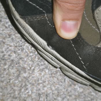 Kısa Sürede Yırtılan Ayakkabının Değişim Reddi