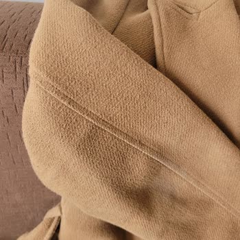 H&M Kabanının Formu Bozuldu Ve Tüylendi