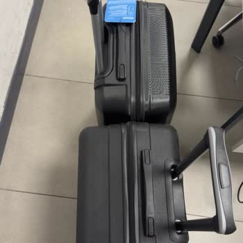 Ajet Uçuşunda Kırılan Valiz Sorunu Çözülmedi