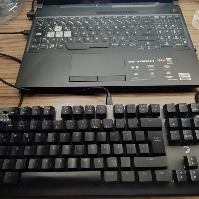 Gamepower Eva 7 Keyboard Stops Working and Causes Electric Shock