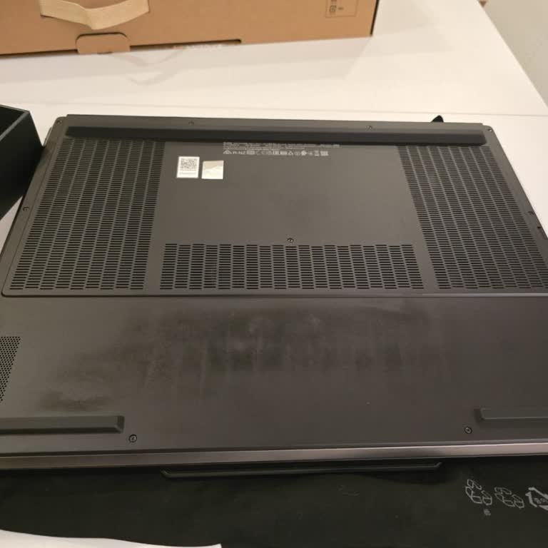 Defolu Laptop İçin İade Sürecinin Uzunluğu Ve Ücret İadesi Beklenmesi