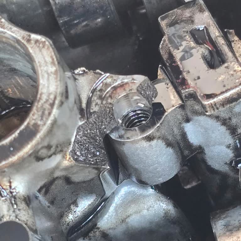 Peugeot Yetkili Servisinin Üretim Hatası Eksantrik Zincir Kırılması İçin 162.000 TL Masrafı Ve Ücretsiz Değişim Reddedildi