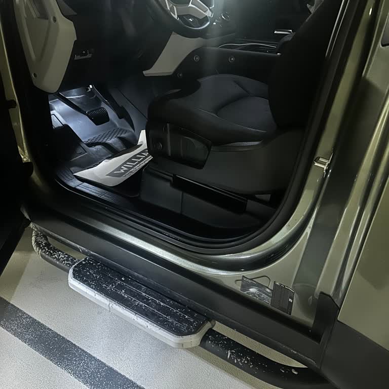 Galataport Oto Yıkama Çimento Lekesini Çıkaramadı, 1000 TL Ücret Aldı