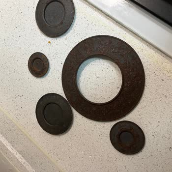 Garanti Süresi İçinde Paslanma, Kırılma Ve Arızalar Yaşayan Set Üstü Ocak İçin Ürün Değişimi Talebi